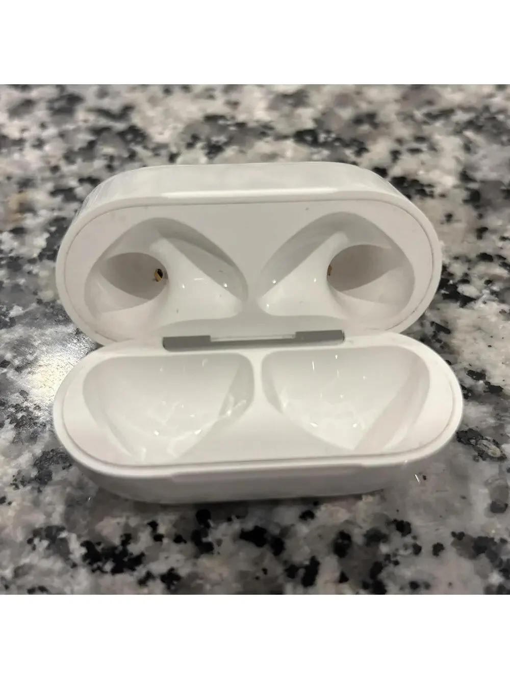 Apple AirPods 4th Gen ANC Active Noise Cancellation Case A3059 Replacement